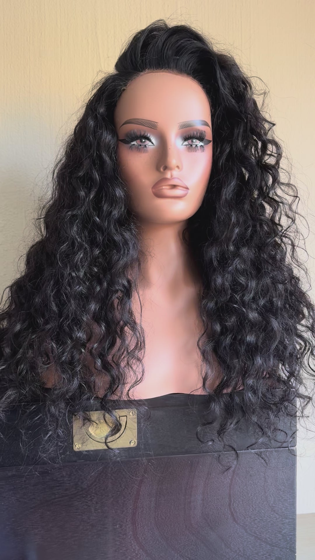THE MUSE WIG 22' LOOSE CURL 350g